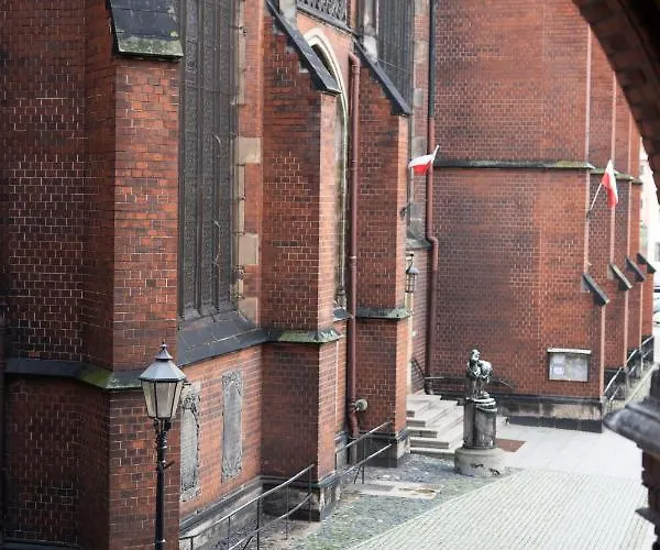 Apartament Centrum Legnicy Janson アパート *